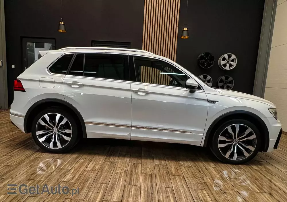 VOLKSWAGEN Tiguan 2.0 TDI SCR DSG R-Line