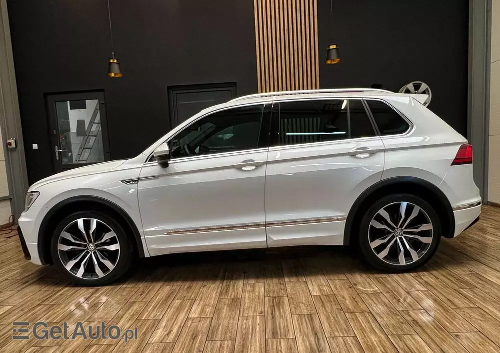 VOLKSWAGEN Tiguan 2.0 TDI SCR DSG R-Line