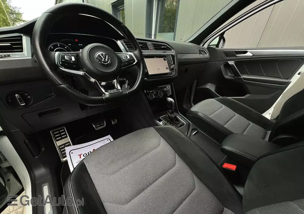 VOLKSWAGEN Tiguan 2.0 TDI SCR DSG R-Line