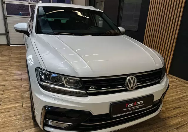 VOLKSWAGEN Tiguan 2.0 TDI SCR DSG R-Line