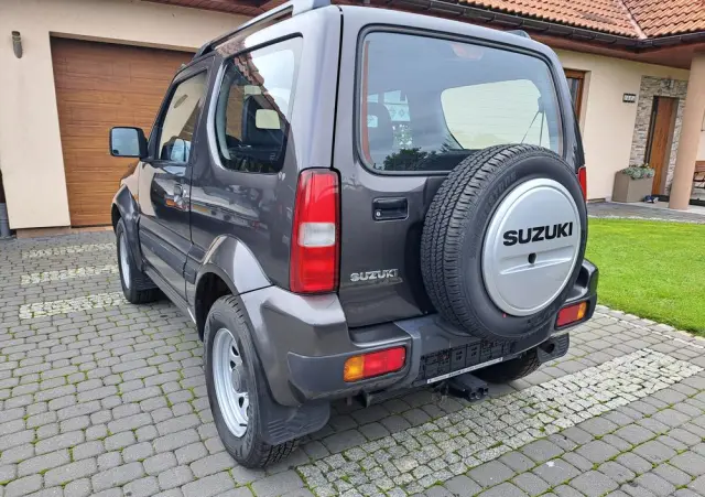 SUZUKI Jimny Style