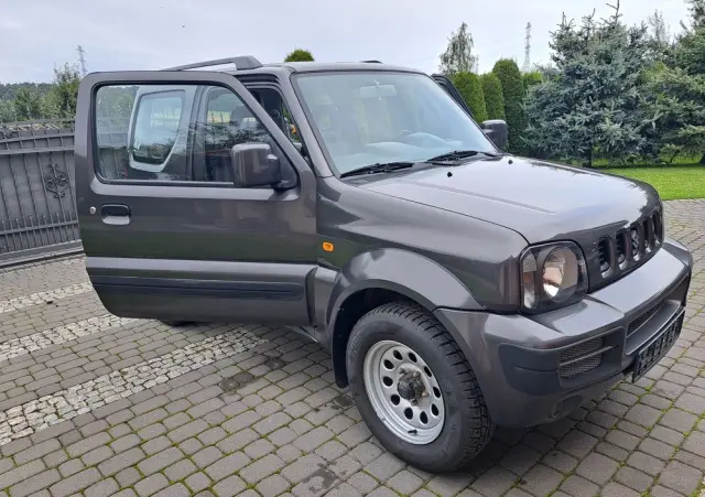 SUZUKI Jimny Style