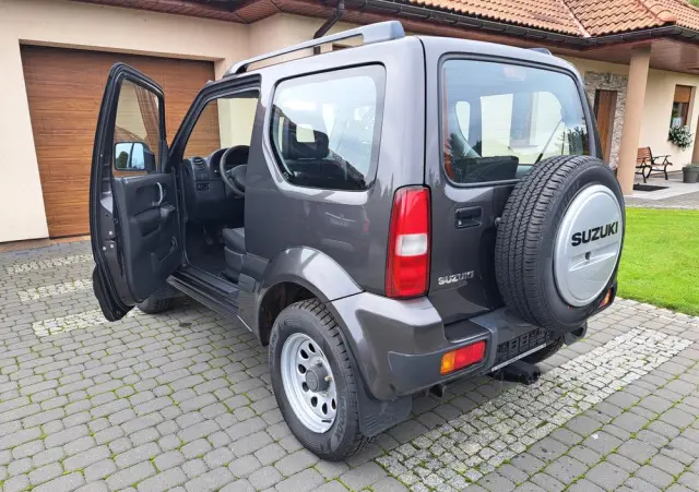 SUZUKI Jimny Style