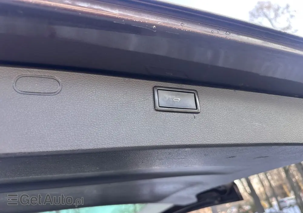 VOLKSWAGEN Multivan 2.0 TDI L1 Business 4Motion DSG