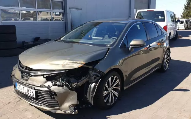 TOYOTA Corolla 1.5 Comfort