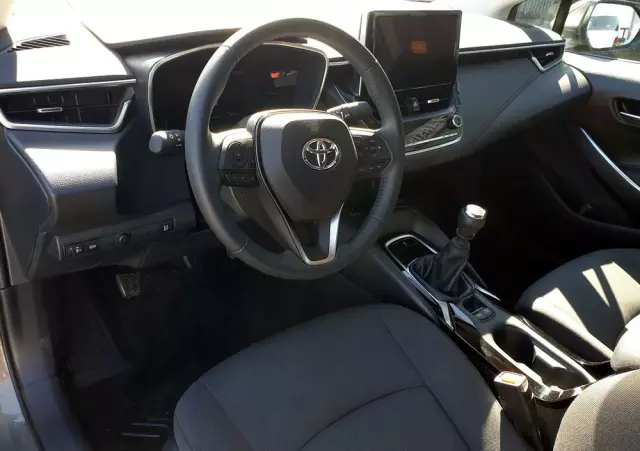 TOYOTA Corolla 1.5 Comfort
