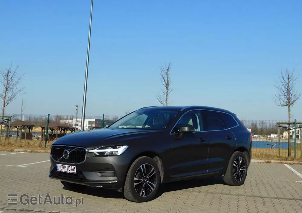 VOLVO XC 60 D4 Momentum Pro