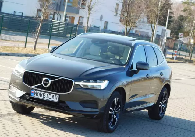 VOLVO XC 60 D4 Momentum Pro