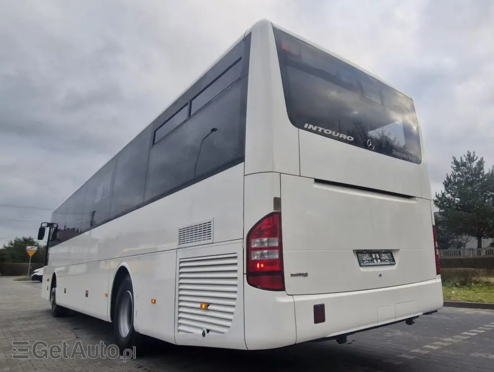 MERCEDES-BENZ INTOURO 