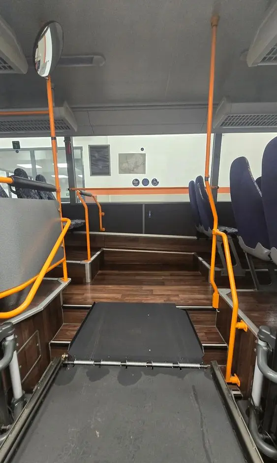 MERCEDES-BENZ INTOURO 