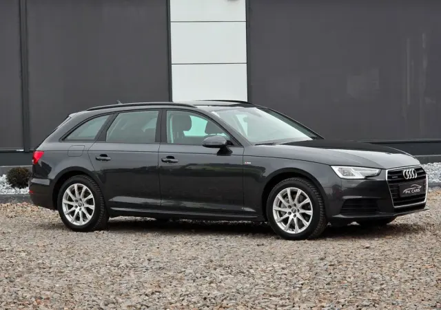 AUDI A4 Avant 2.0 TDI S tronic quattro sport