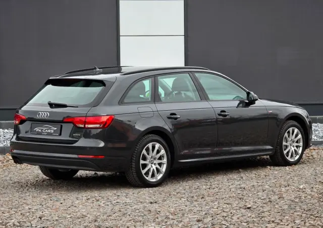 AUDI A4 Avant 2.0 TDI S tronic quattro sport