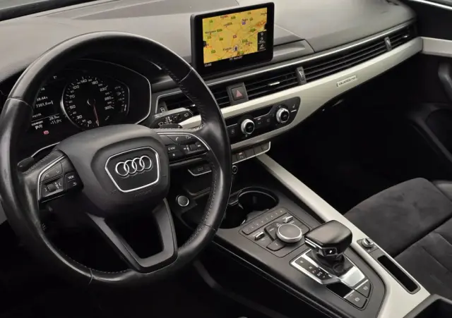 AUDI A4 Avant 2.0 TDI S tronic quattro sport