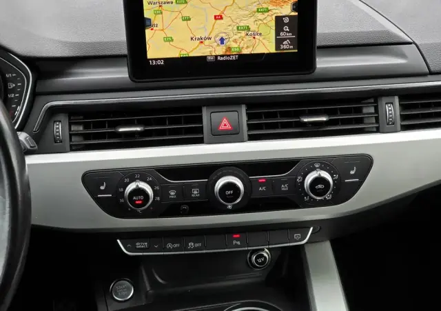 AUDI A4 Avant 2.0 TDI S tronic quattro sport