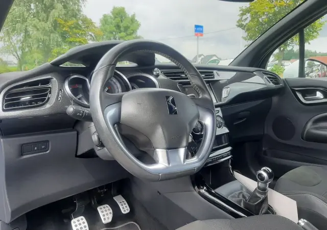 DS AUTOMOBILES DS 3 