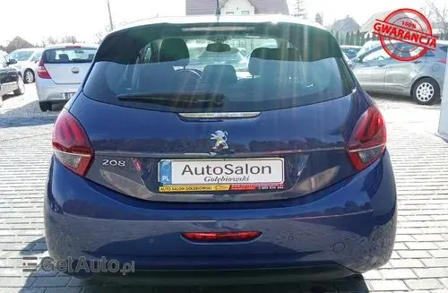 PEUGEOT 208 