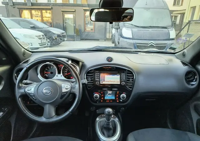 NISSAN Juke 