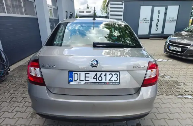 SKODA Rapid 
