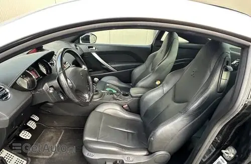 PEUGEOT RCZ 