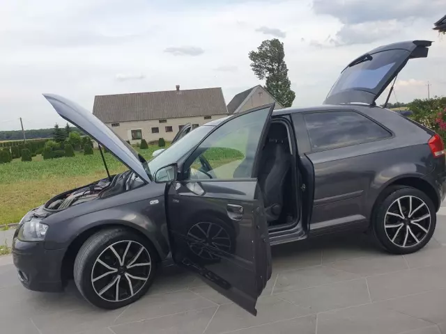 AUDI A3 