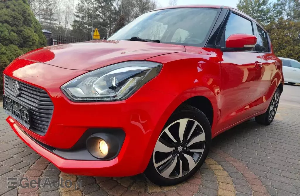 SUZUKI Swift 