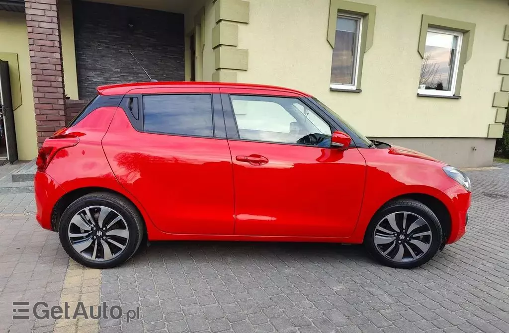 SUZUKI Swift 
