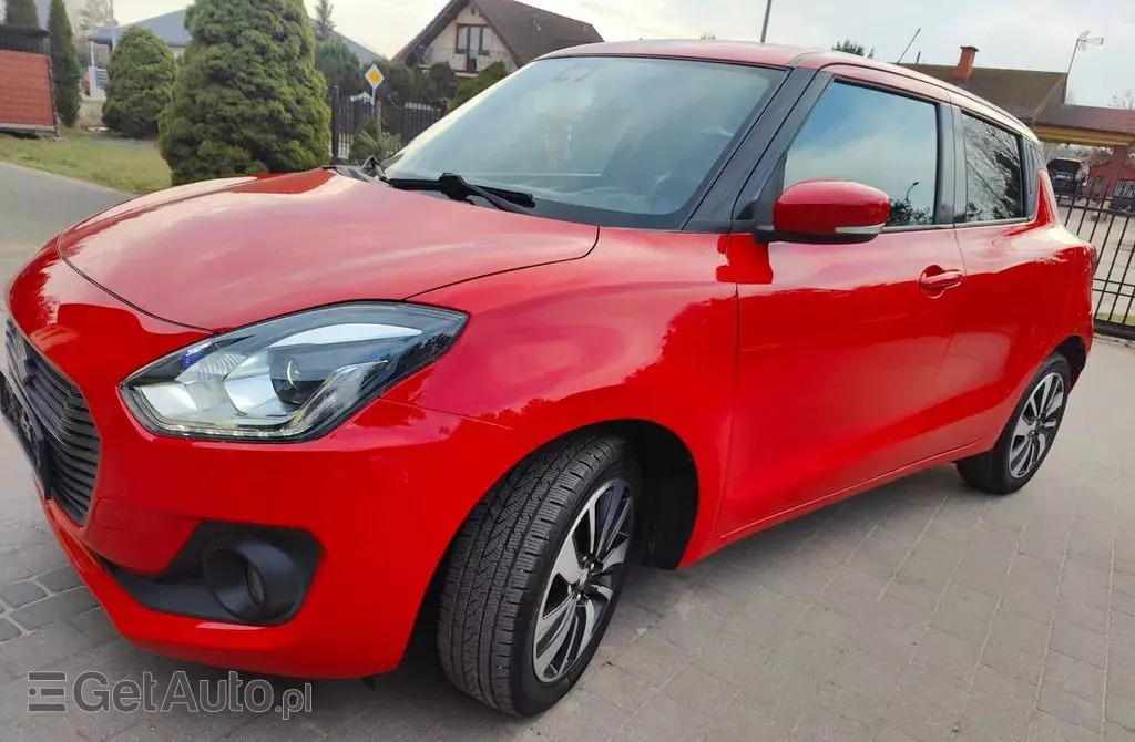 SUZUKI Swift 