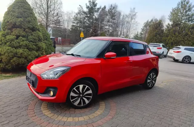 SUZUKI Swift 