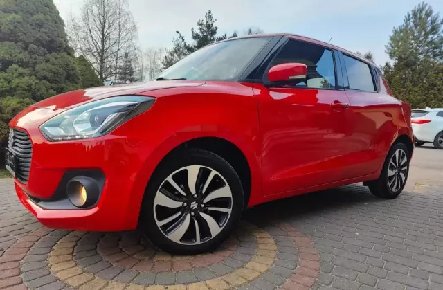 SUZUKI Swift 