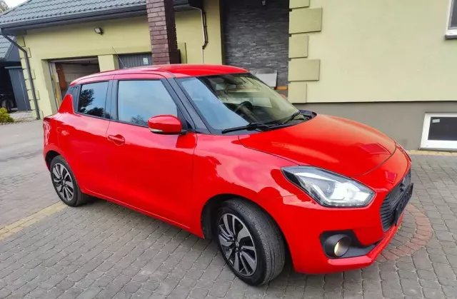 SUZUKI Swift 