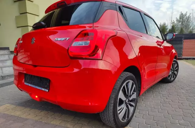 SUZUKI Swift 