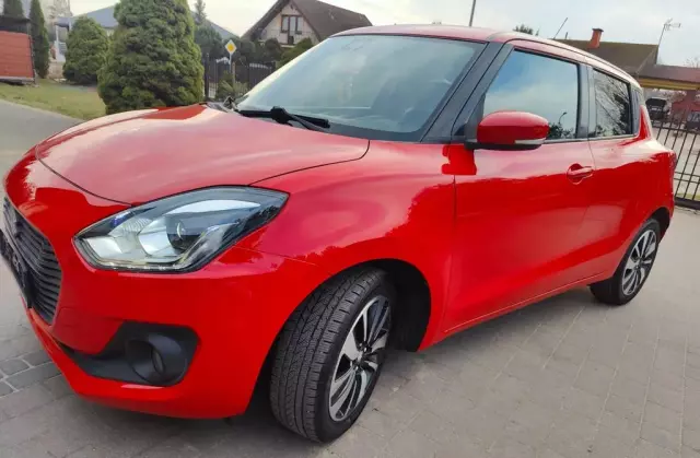 SUZUKI Swift 