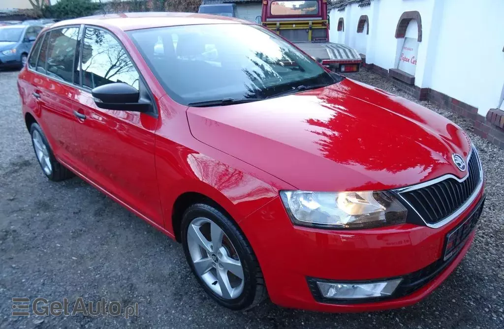 SKODA Rapid 