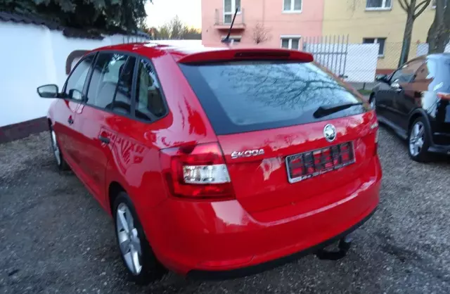 SKODA Rapid 