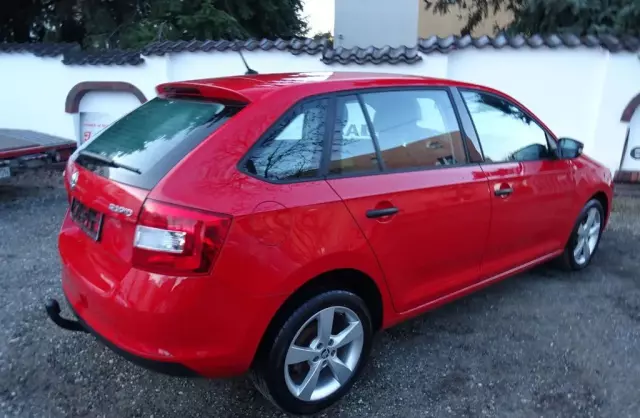 SKODA Rapid 