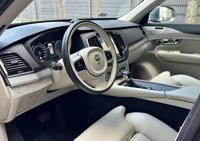 VOLVO XC 90 D5 AWD Inscription