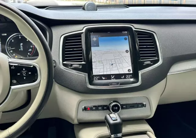 VOLVO XC 90 D5 AWD Inscription