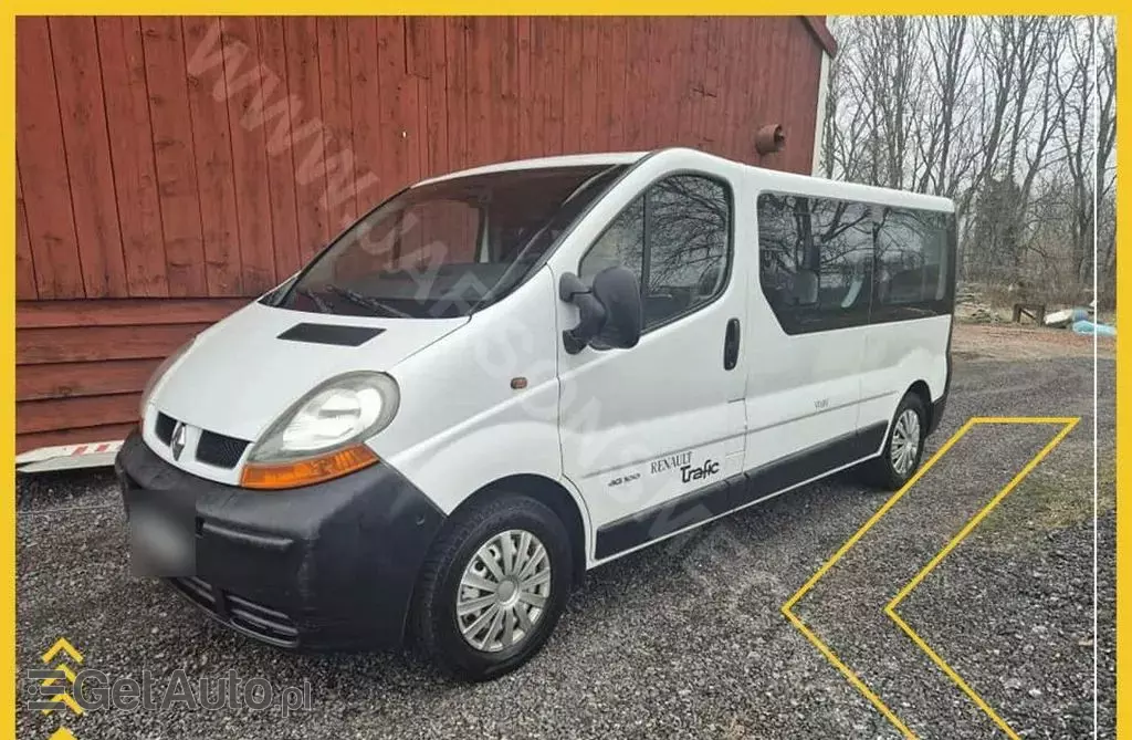 RENAULT Trafic 