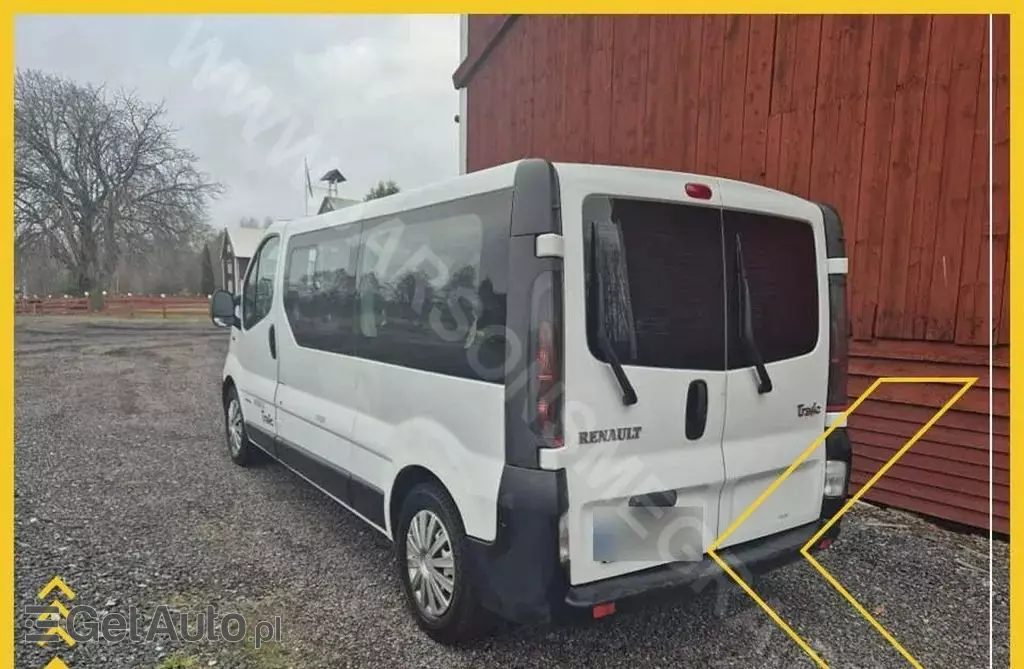 RENAULT Trafic 