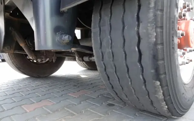 SAMRO NACZEPA BURTOWA  / + HDS EFFER 95-3S - WYSÓW : 9 METRÓW / SPROWADZONA 