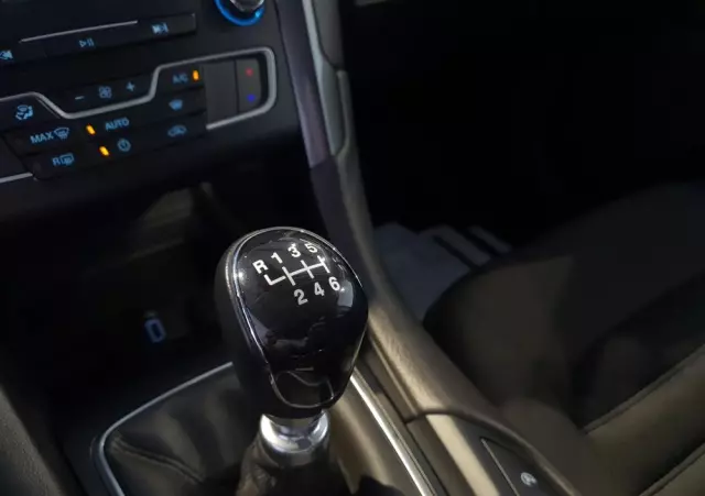 FORD Mondeo 1.5 EcoBoost Trend