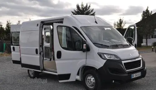 PEUGEOT Boxer 