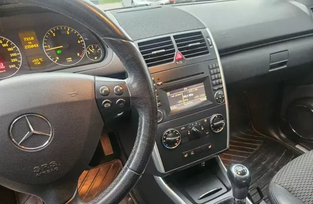 MERCEDES-BENZ Klasa A 