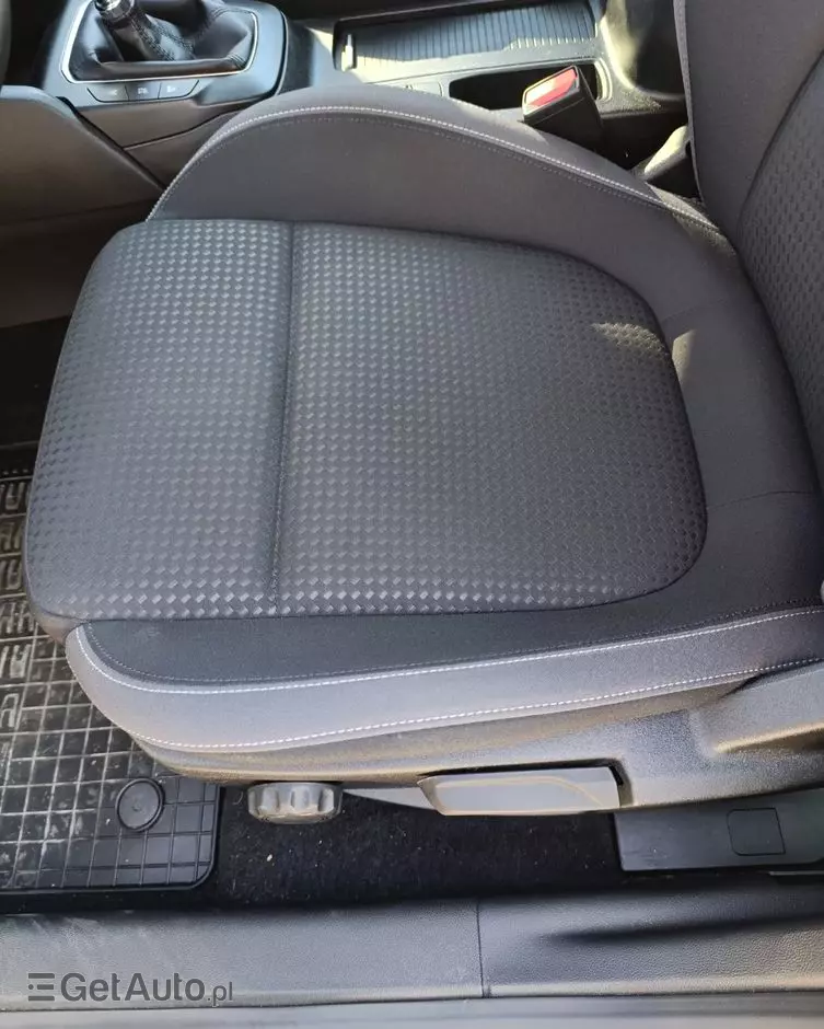 FORD Focus 1.5 EcoBlue Connected