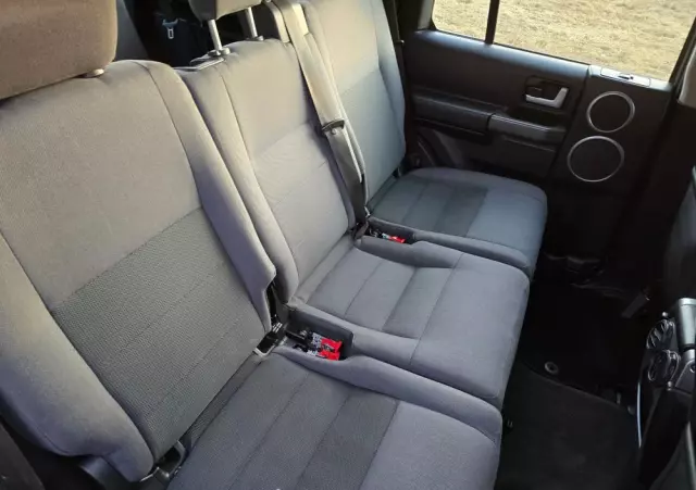 LAND ROVER Discovery 