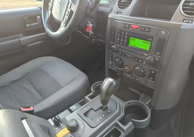 LAND ROVER Discovery 