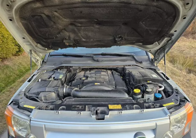 LAND ROVER Discovery 