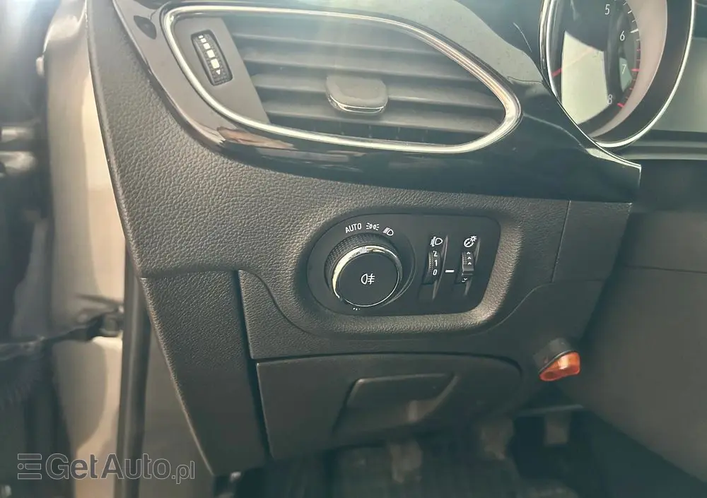 OPEL Astra 1.2 T Business Elegance S&S