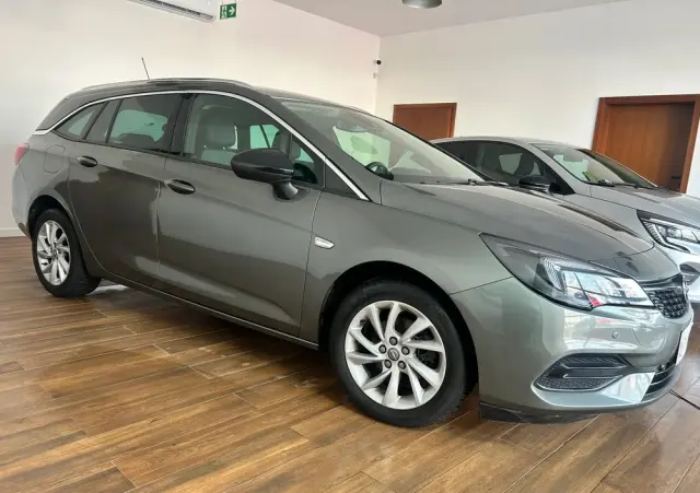 OPEL Astra 1.2 T Business Elegance S&S