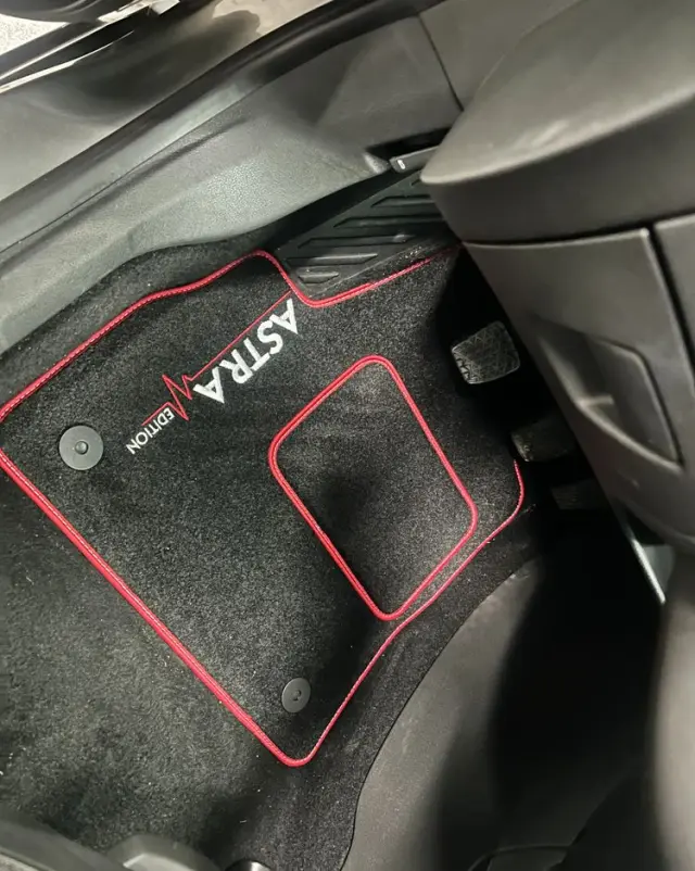 OPEL Astra 1.2 T Business Elegance S&S